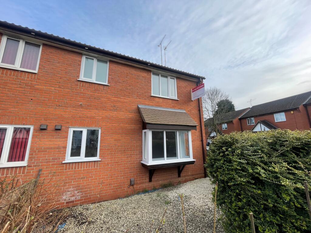 Main image of property: Watersbridge Gardens, Nuneaton, CV10