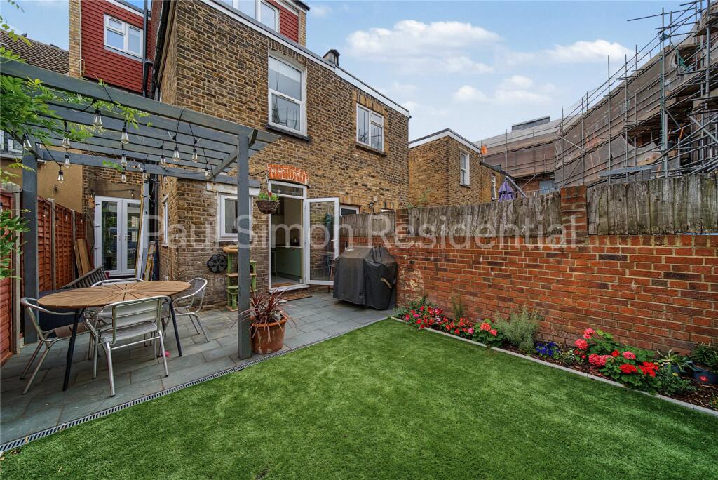 House in London - More