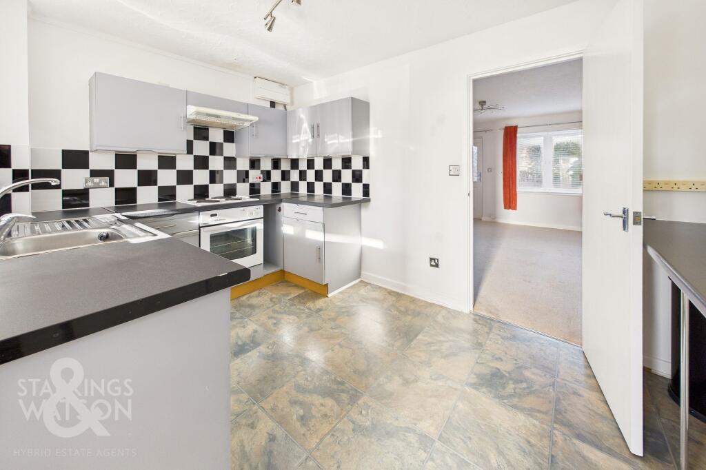 Main image of property: Braydeston Drive, Blofield, Norwich