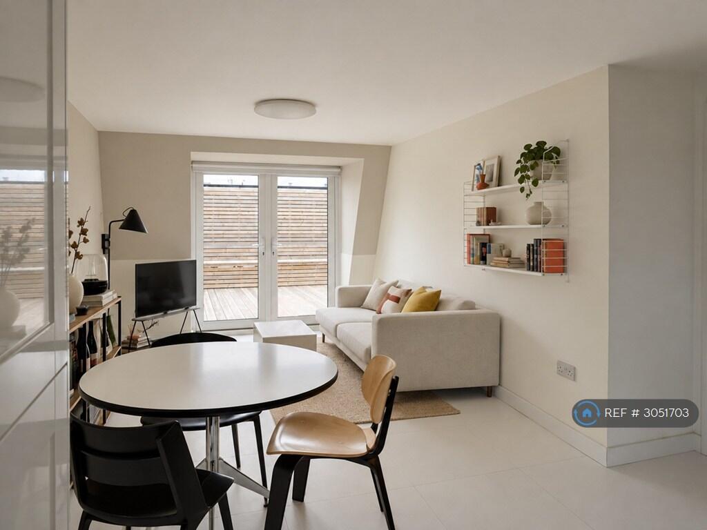 Main image of property: Warwick Road, Kenilworth, CV8
