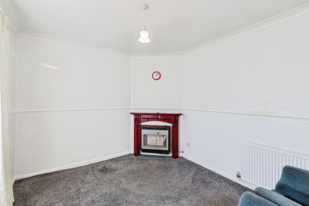 Jeffrey Square, Blackpool, FY1 - View 3