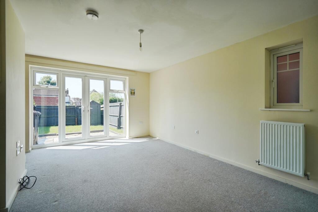 House in South Derbyshire, Derbyshire - View 5