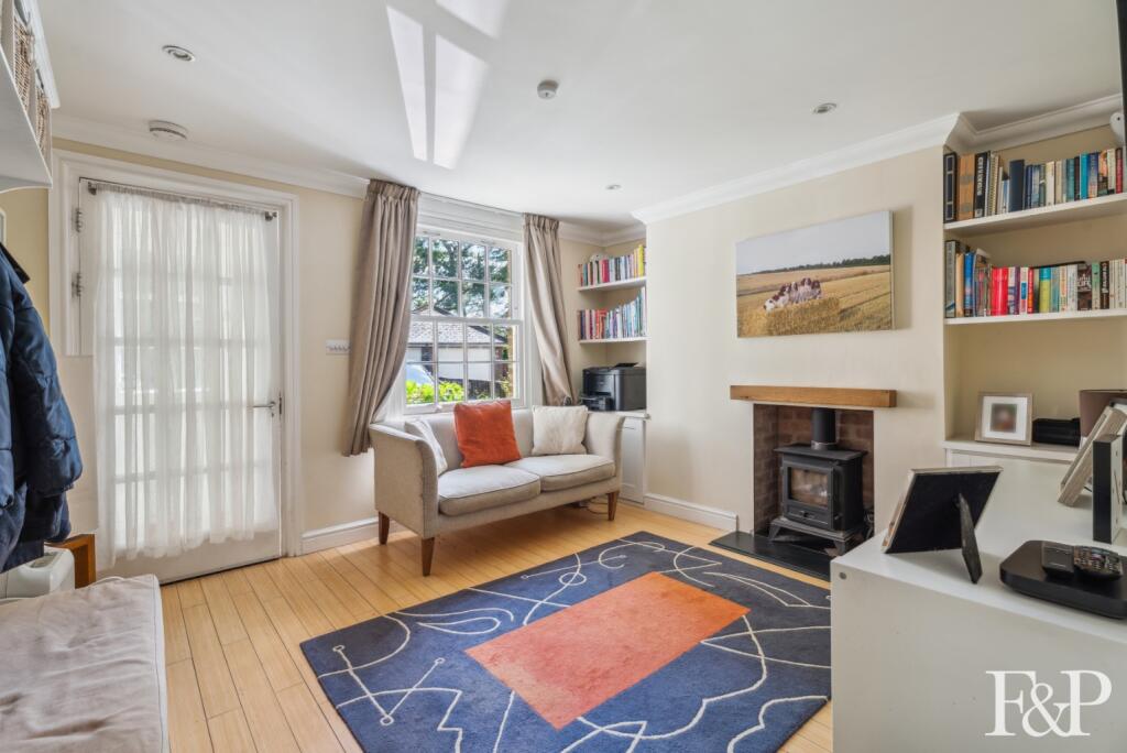 House in Slough - View 4