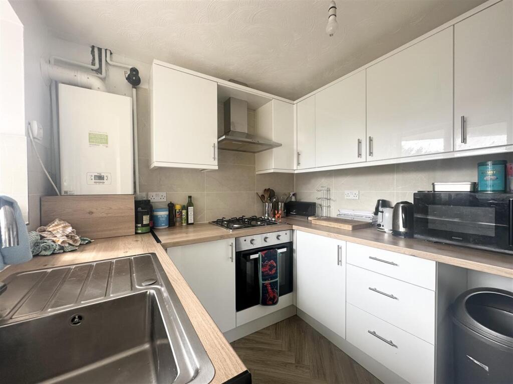 Main image of property: Ingham Grove, Nottingham