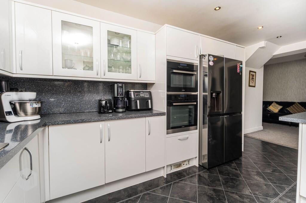 House in Bury, Greater Manchester - View 5