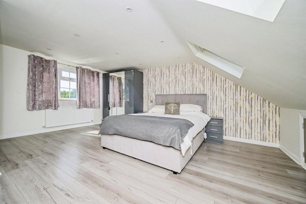 Additional image 17 of Hunters Ride, Bricket Wood, St. Albans