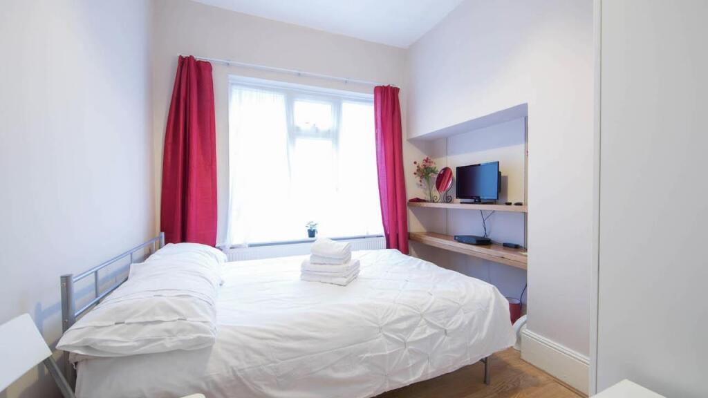 Main image of property: Beechcroft Avenue, London
