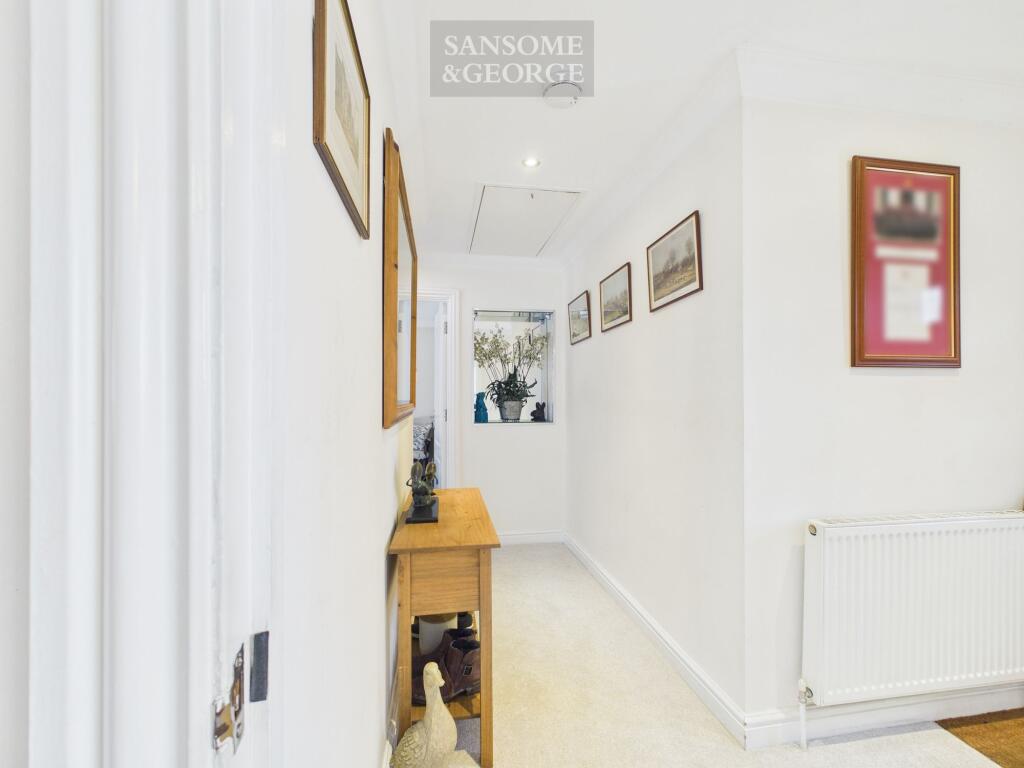 House in Aldermaston Wharf, Padworth - View 5