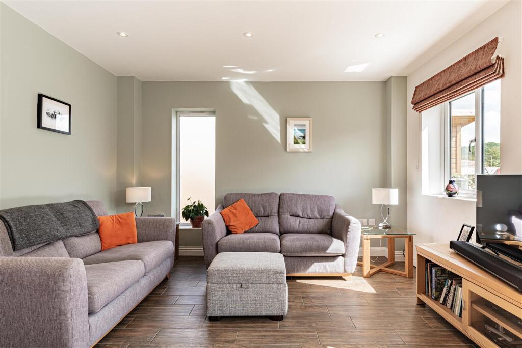 House in Swale, Dunkirk - View 4