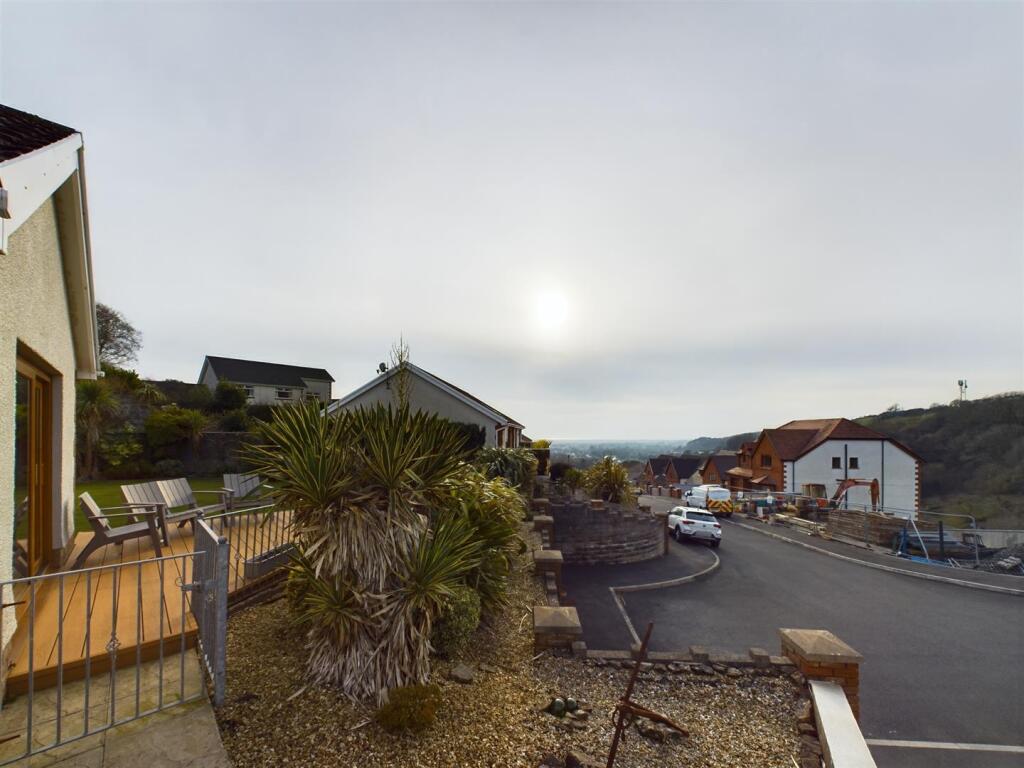 Dolau Fan Road, Burry Port photo 4