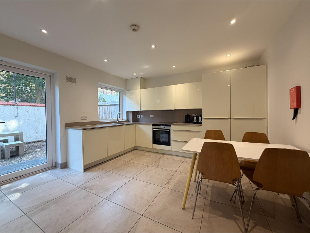 Main image of property: Barnfield Place, Tower Hamlets, London