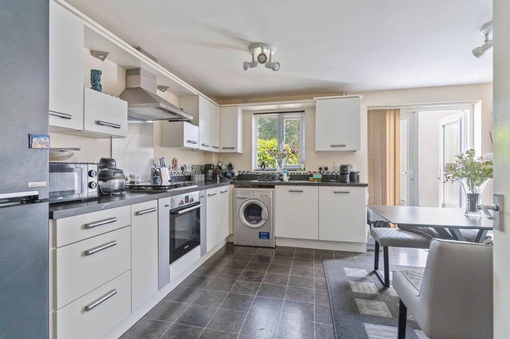 House in Newport, Cefn, Rogerstone - More