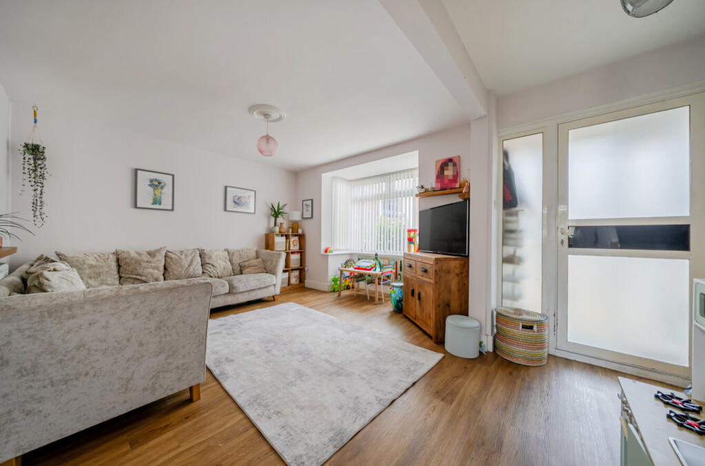 Parham Road, Gosport, Hampshire, PO12 - View 4