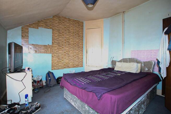 Bedroom 2.jpg