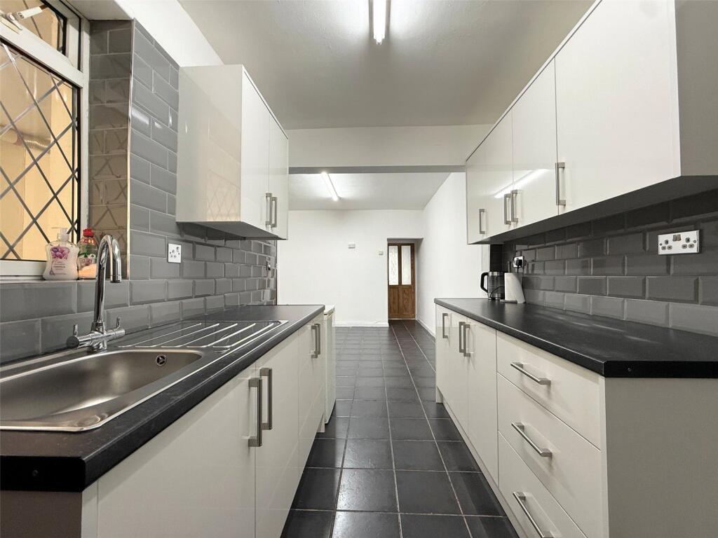 House in Wolverhampton - View 3