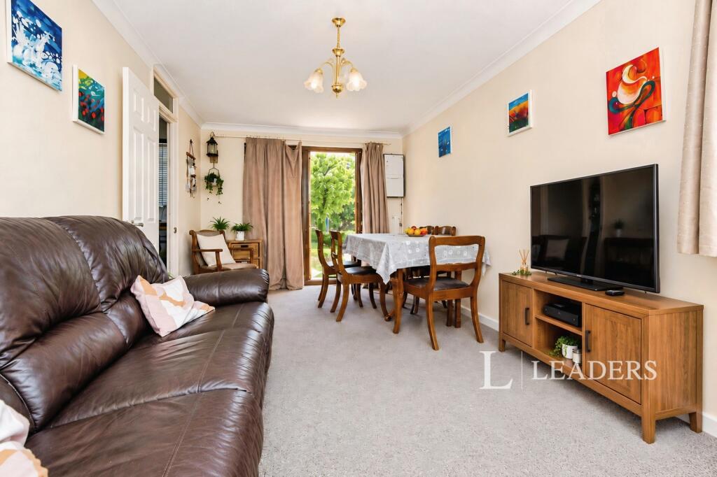 Apartment in Colchester, New Town - View 2