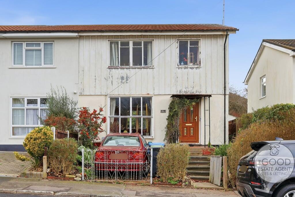 Main image of property: Newmans Lane, Loughton IG10 1TW