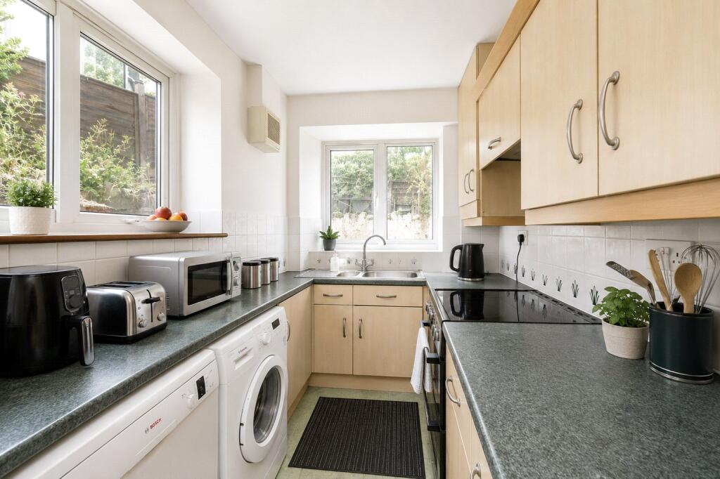 House in Exeter - View 5
