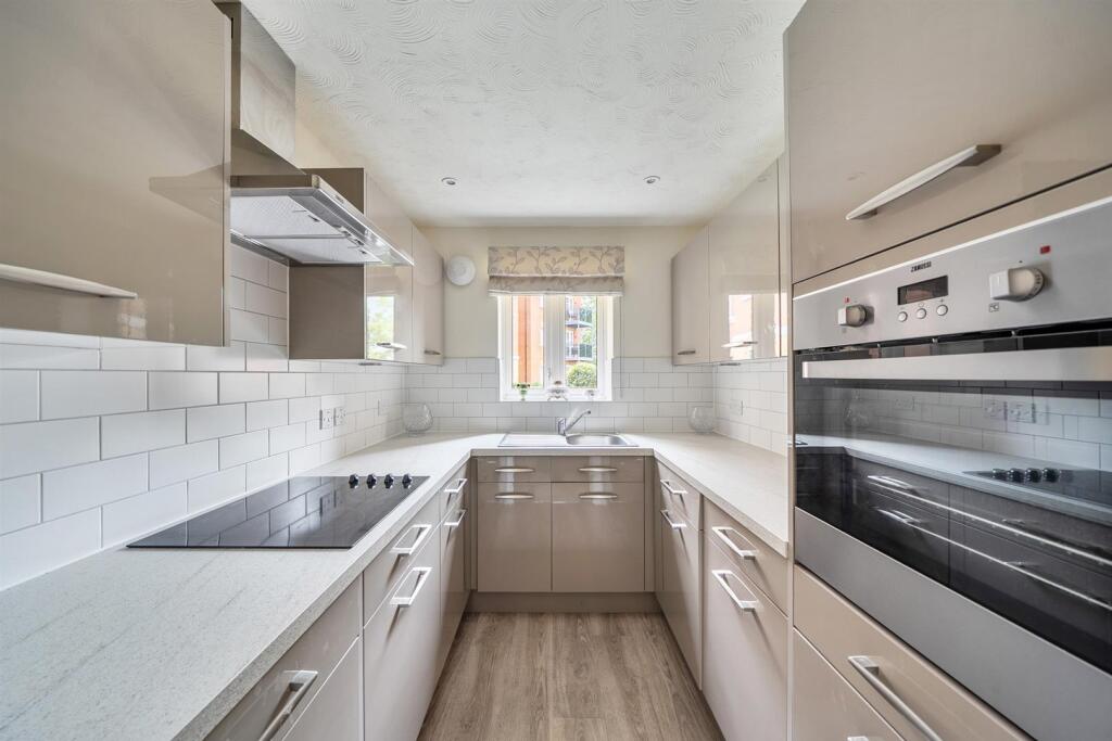 Apartment in Southampton, Bevois Valley, Portswood - View 2