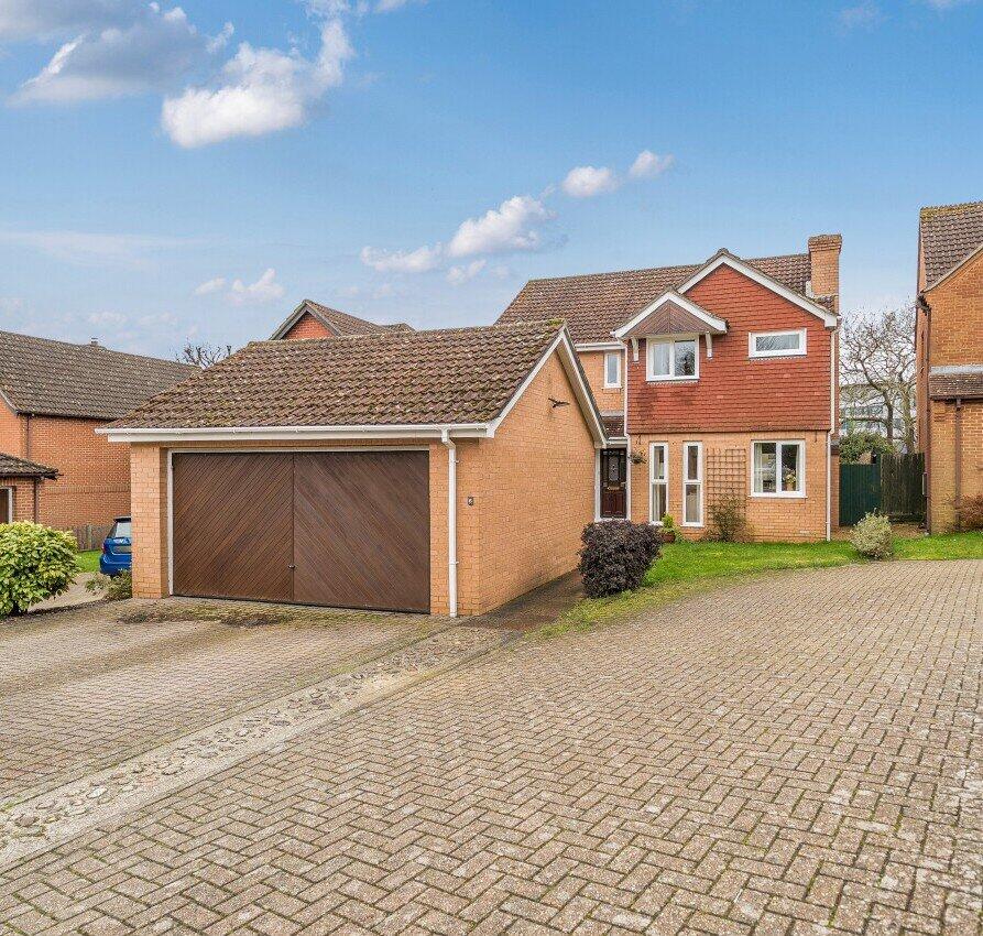 Main image of property: Islay Gardens, Portsmouth, Hampshire, PO6