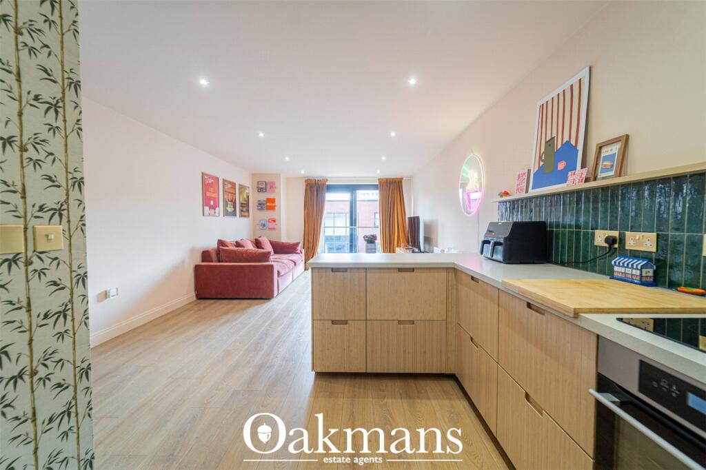 Apartment in Birmingham - View 3