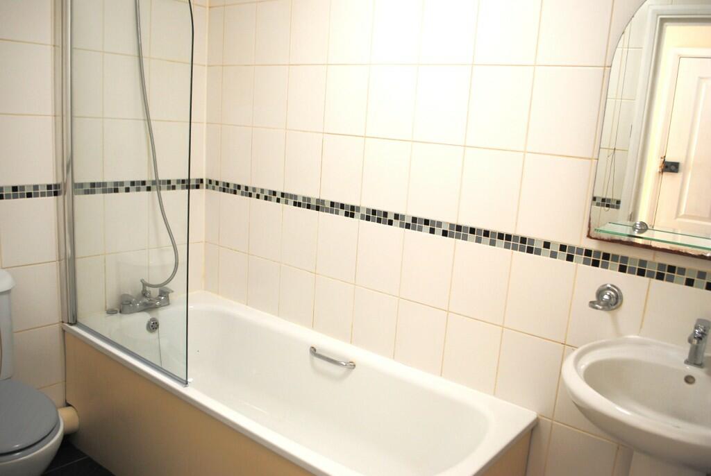 Peter Street, Shepton Mallet, Somerset, BA4 photo 5