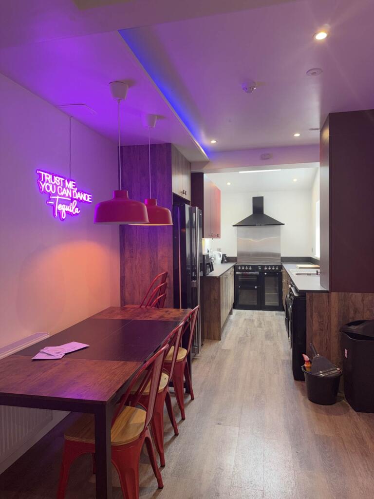 House in Manchester - View 3