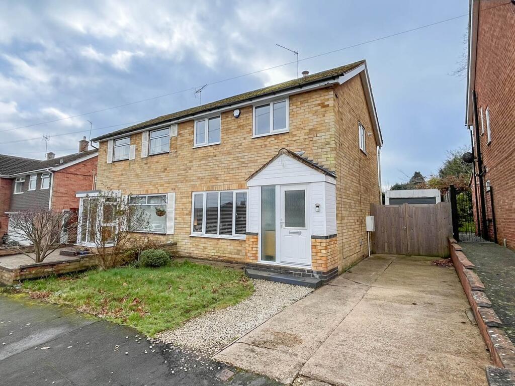 Main image of property: Tennyson Avenue, Shakespeare Gardens, Rugby, CV22