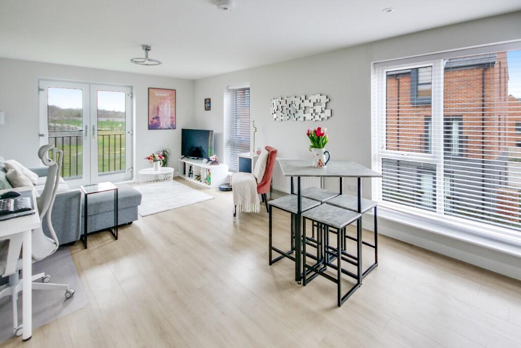 Apartment in Mid Sussex, Slaugham - View 2