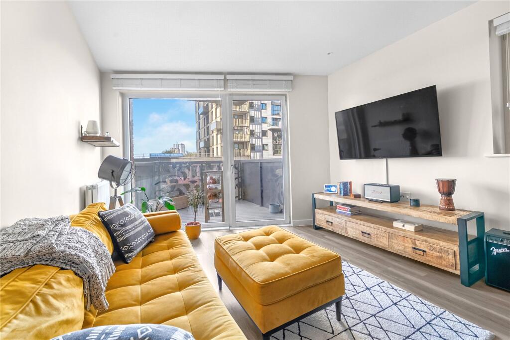 Main image of property: Green Ferry Way, Walthamstow, London, E17