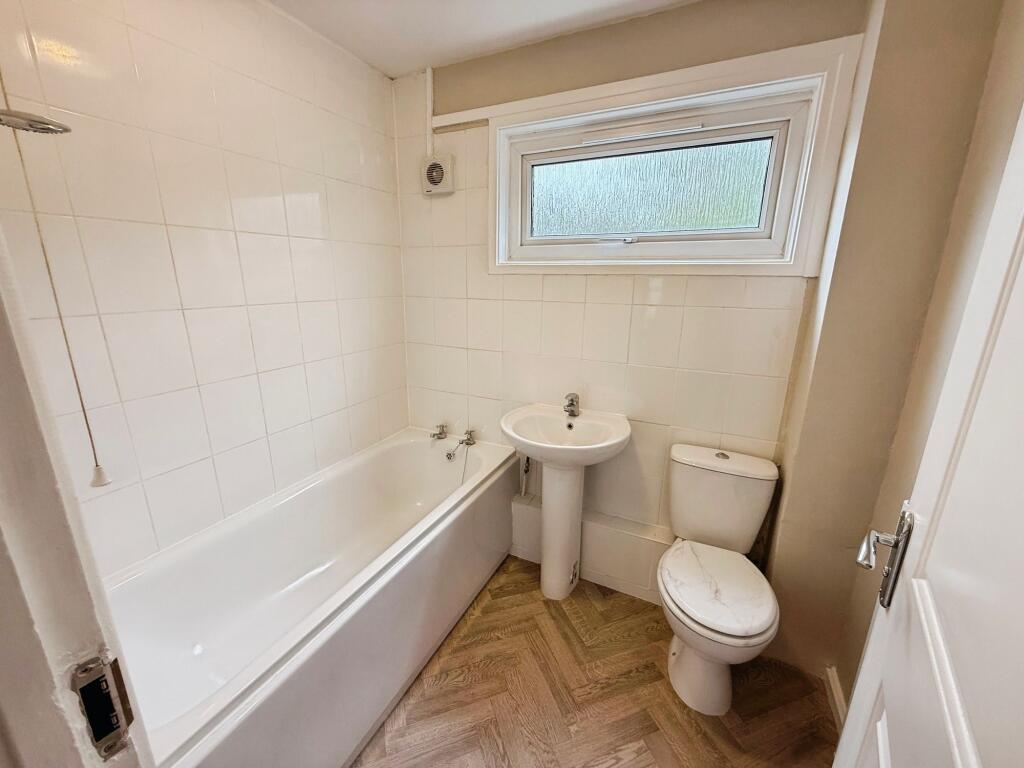 House in Telford - View 3