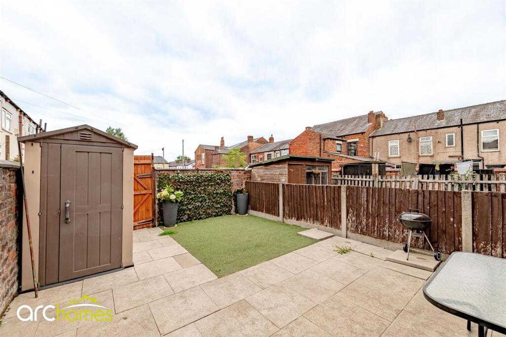 House in Wigan, Greater Manchester - View 4