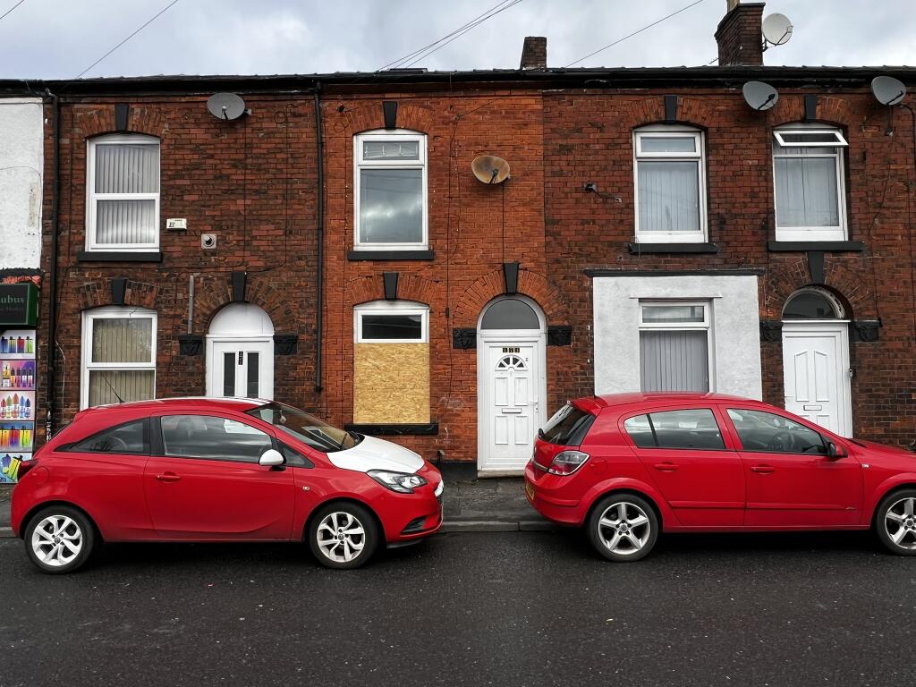Main image of property: Kings Road, Ashton-Under-Lyne