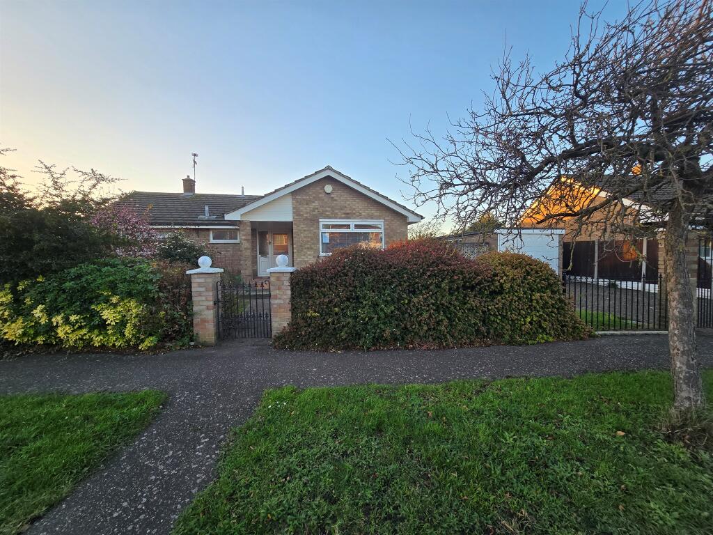 Main image of property: Yare Close, Great Yarmouth