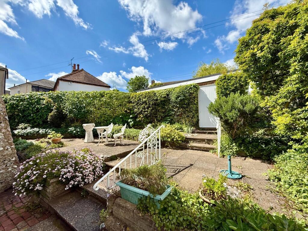 House in Eastbourne, East Sussex - View 3