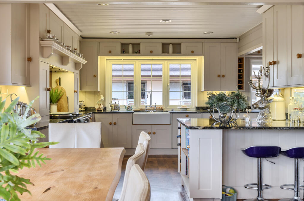 House in Charnwood, Queniborough - More