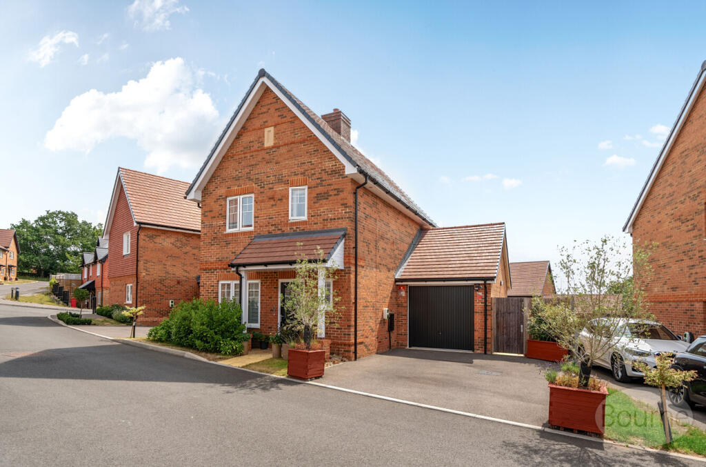 Main image of property: Verdun Street, Farnham, Surrey, GU9