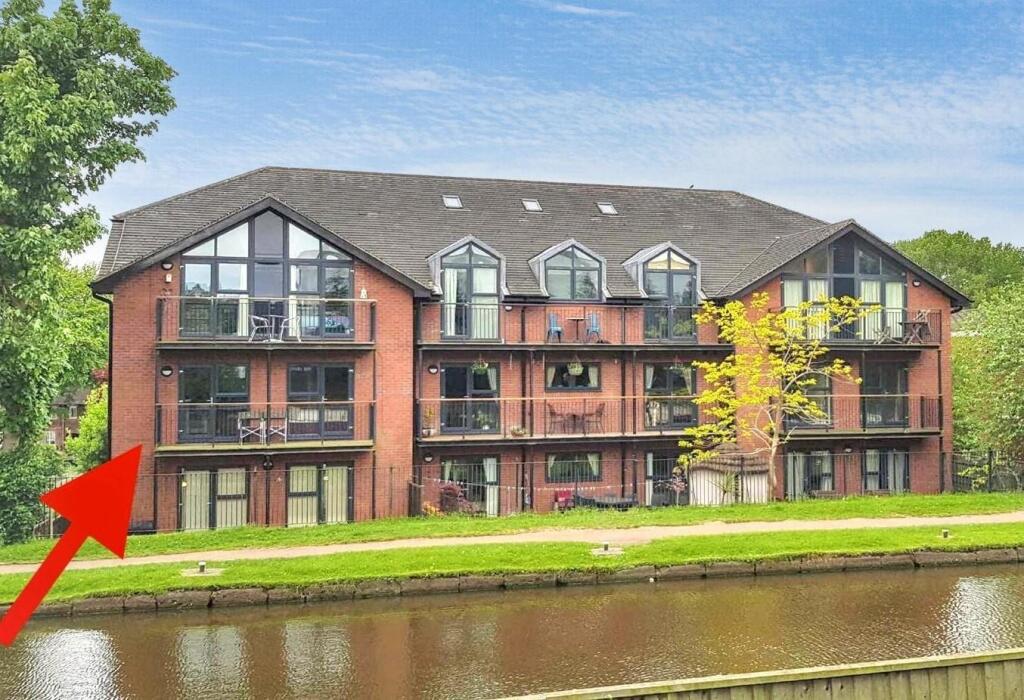 Main image of property: Limelock Court Stone