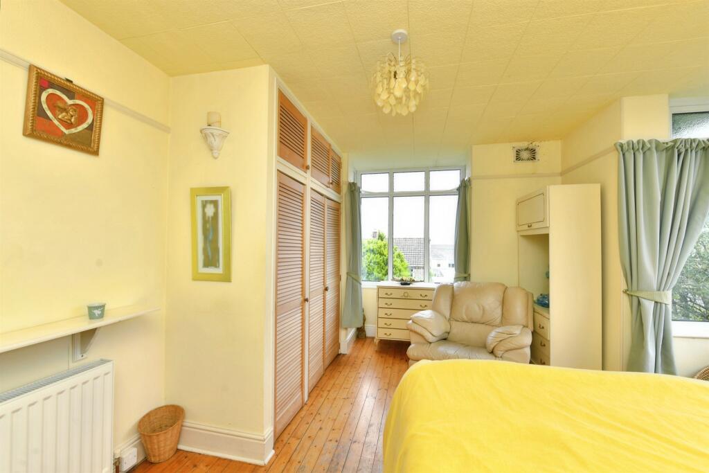 Frith Road, SALTASH photo 3