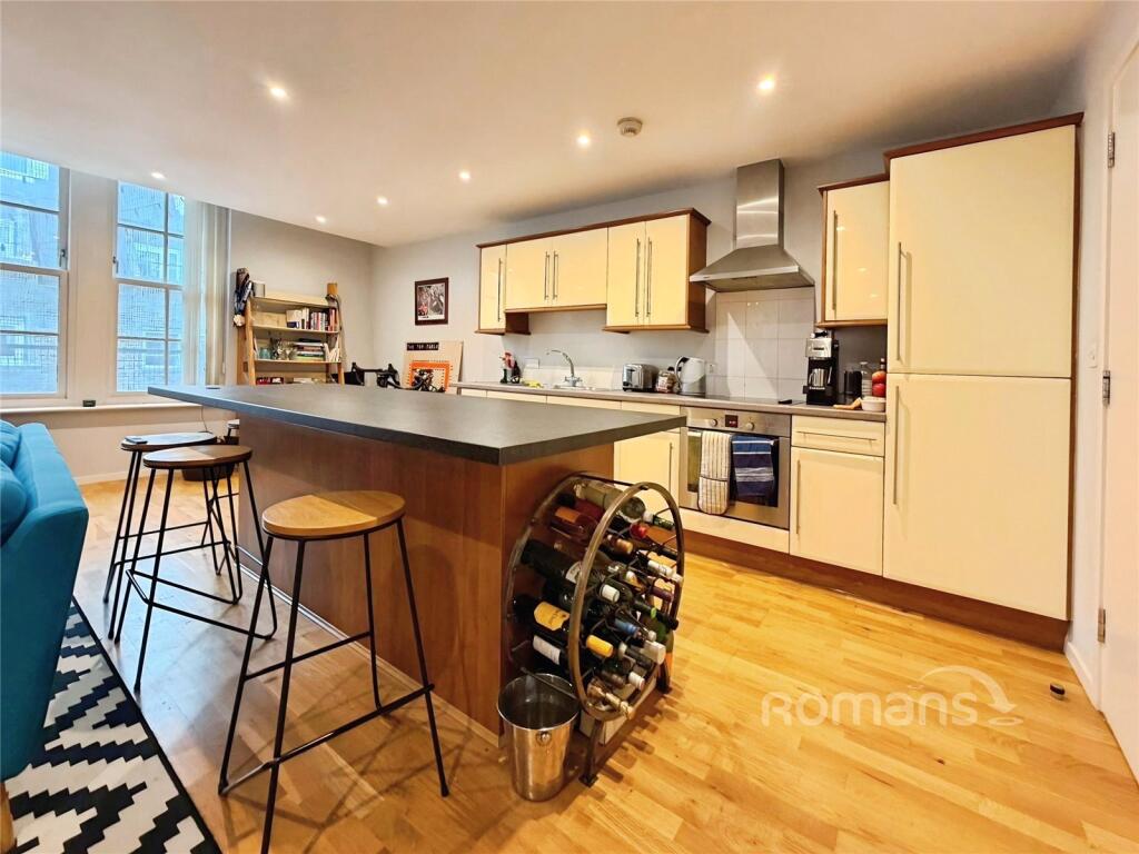 Main image of property: St. Ives Road, Maidenhead, Berkshire, SL6