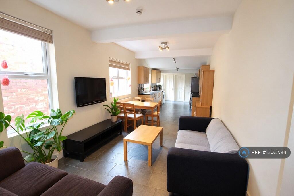 Main image of property: College Road, Reading, RG6