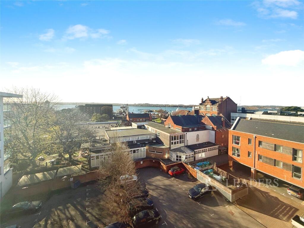 Main image of property: Castle Place, 117 High Street, Southampton, SO14