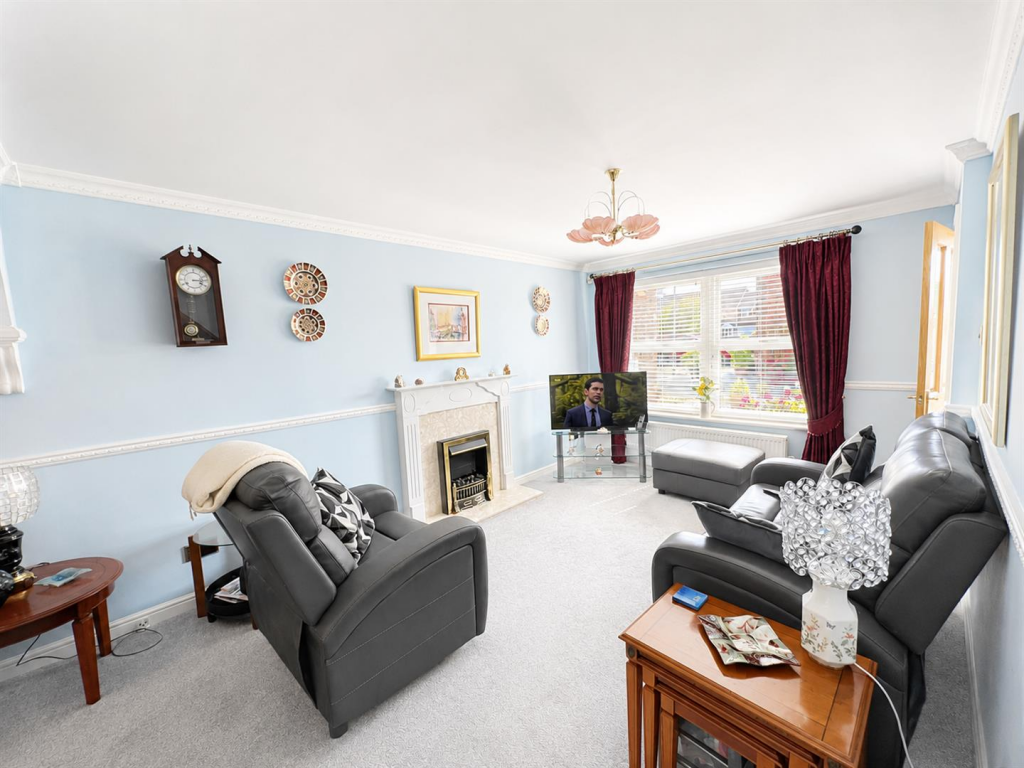 Whitebridge Drive, Darlington photo 3
