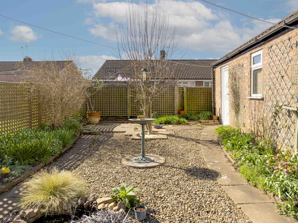 Gormire Close, Thirsk, YO7 photo 2