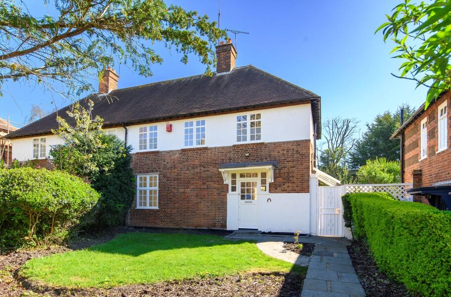 Main image of property: Eastholm, Hampstead Garden Suburb, NW11