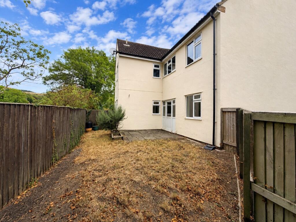 Apartment in Bath, Edington - View 4