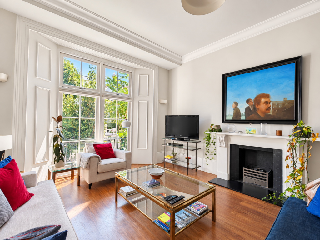 Apartment in London - View 3