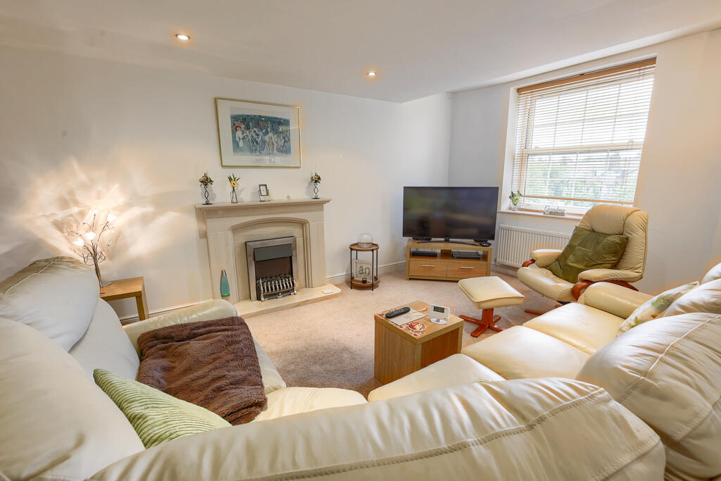 Apartment in Leeds - View 4