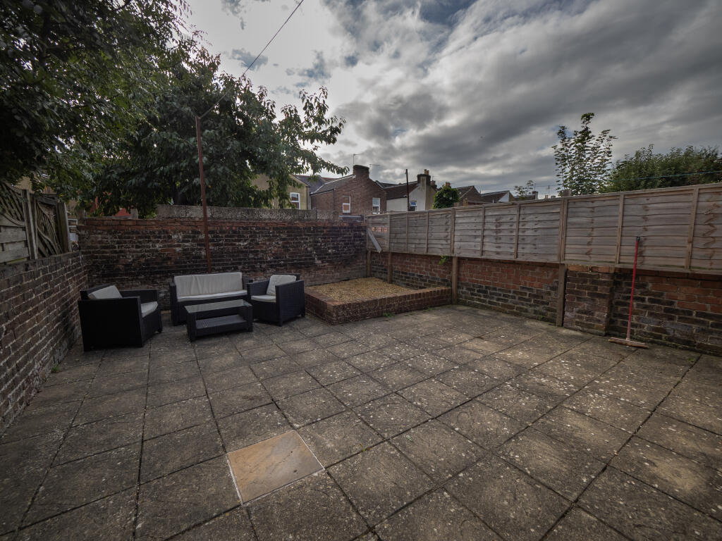 Property photo 8