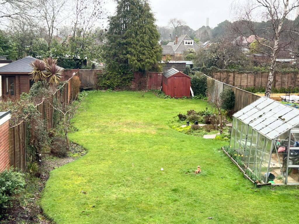 Rollestone Road, Holbury, Southampton, Hampshire, SO45 photo 2